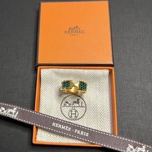 Olympe ear cuff GM size/ Vert Moyen